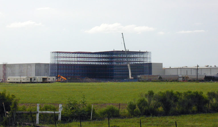A Frazier AS/RS Rack Supported Building under construction.