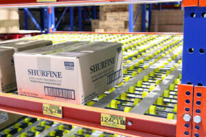 SelecDeck® Case Flow stores food product.
