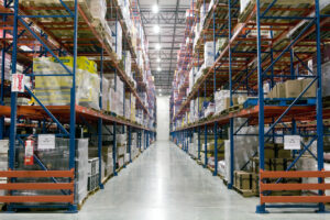 Sentinel® Selective Pallet rack stores beverage products.