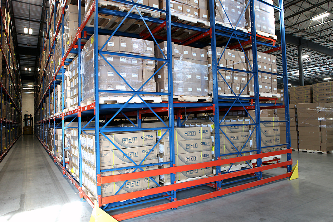 A Sentinel® Selective Pallet Rack system for a food application.
